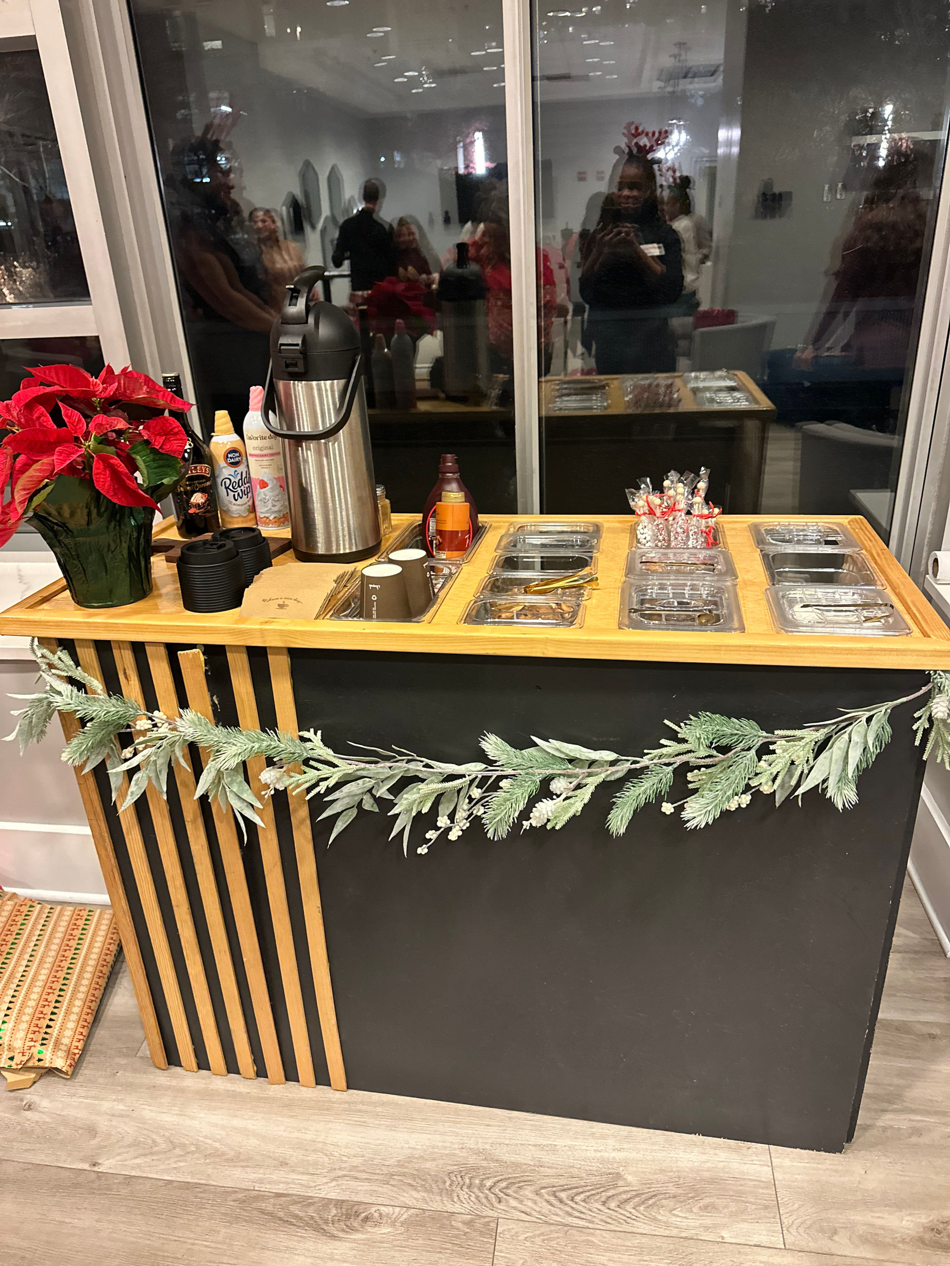 New Year and Holiday Chicago Hot Cocoa Cart