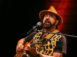 Xangai leva show “Cantoria com Vida” a Recife e celebra 50 anos de carreira