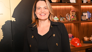 Sheila Lemos alcança 72% de avaliação positiva em pesquisa sobre sua gestão em Vitória da Conquista