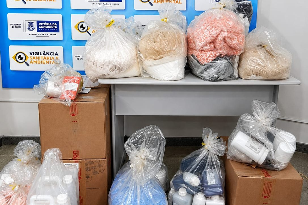 Farmácia de manipulação é interditada após fiscalização encontrar produtos vencidos e irregularidades sanitárias em Conquista