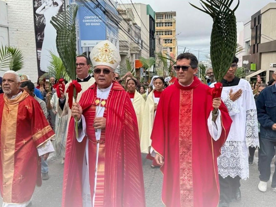 Semana Santa em Vitória da Conquista começa com Domingo de Ramos unificado e deve reunir milhares de fiéis