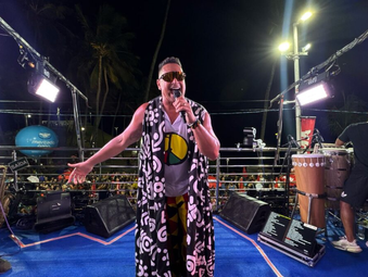 "Melhor Segunda-Feira do Mundo" com Xanddy arrasta multidão no pré-Carnaval de Salvador