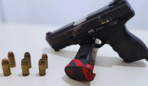 Polícia apreende pistola e prende suspeito ligado ao Comando Vermelho em Vitória da Conquista