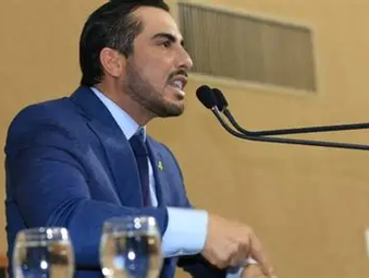 Ex-deputado Marcell Moraes paga fiança de R$ 30 mil após ocorrência de violência doméstica em Salvador