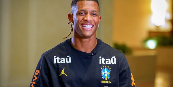 Em grande fase no Botafogo, Danilo volta à Seleção e diz estar mais preparado