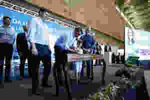 Presidente aciona usina solar flutuante no Nordeste