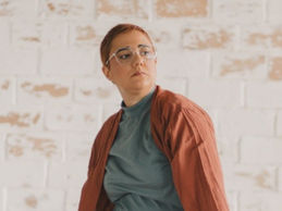 Larissa Caldeira apresenta "Recanto" no Centro de Cultura de Vitória da Conquista em 11 de abril