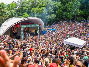Tomate e Filhos de Jorge lotam Parque da Cidade e antecipam clima de carnaval