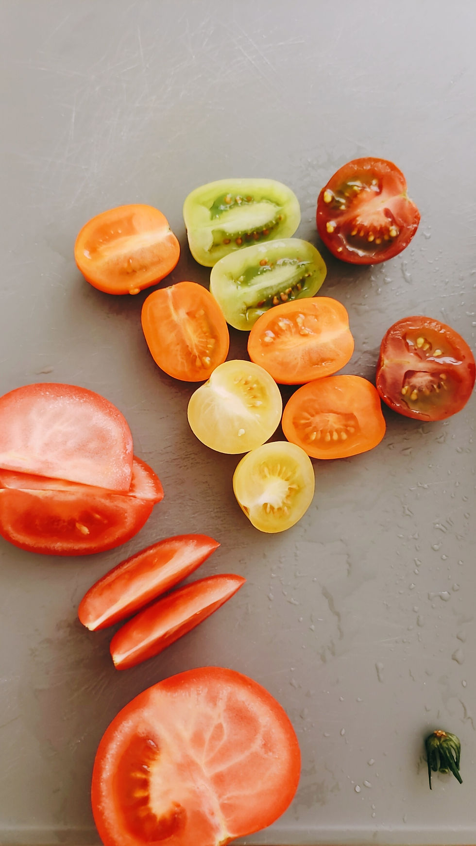 heirloom tomatoes fresh salad