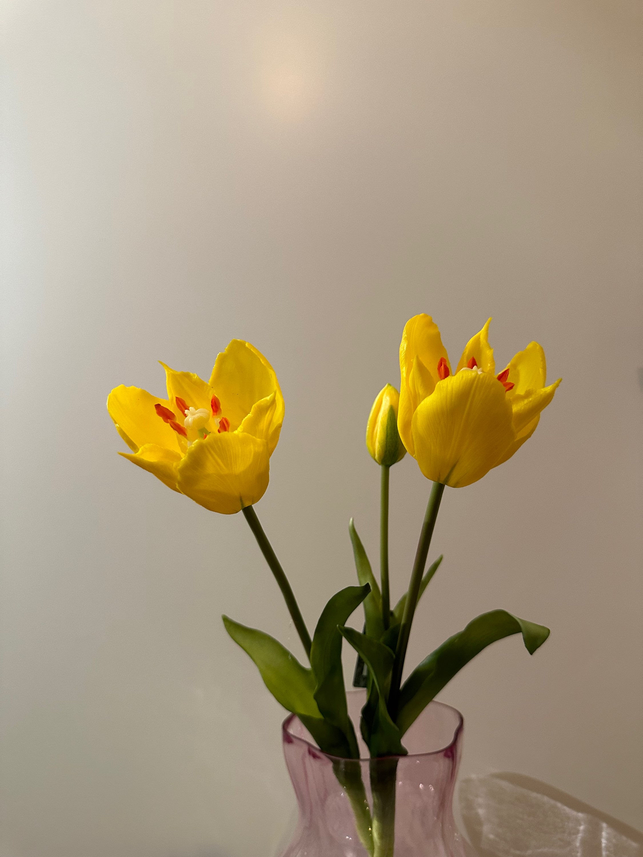 ACTIE: 3- gele zijde tulpen -open / 45 cm 
