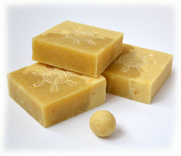 Миниатюра: Мыло  "Цитрусовое, лимонное"