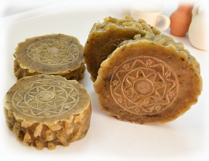 Миниатюра: Мыло "Тысячелистник и чистотел"