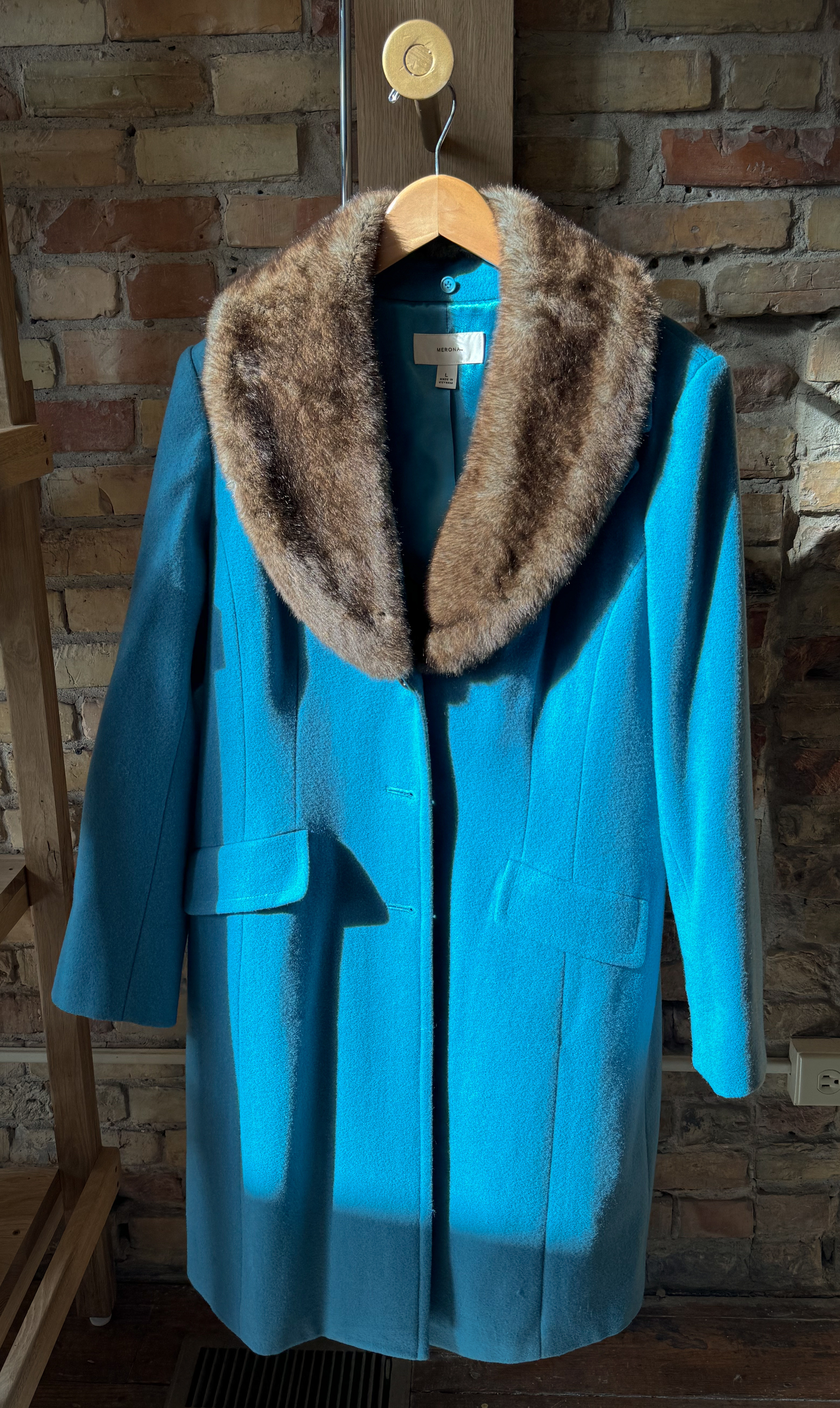 Merona Women’s Coat Jacket Removable Fur Collar -Size L