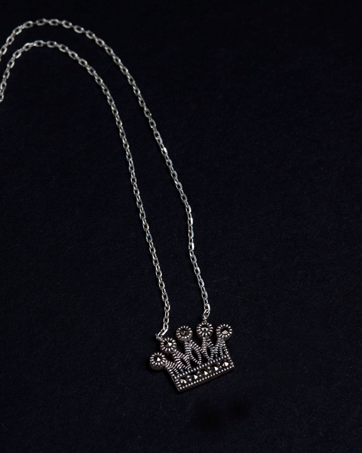 Colar Coroa Macacita