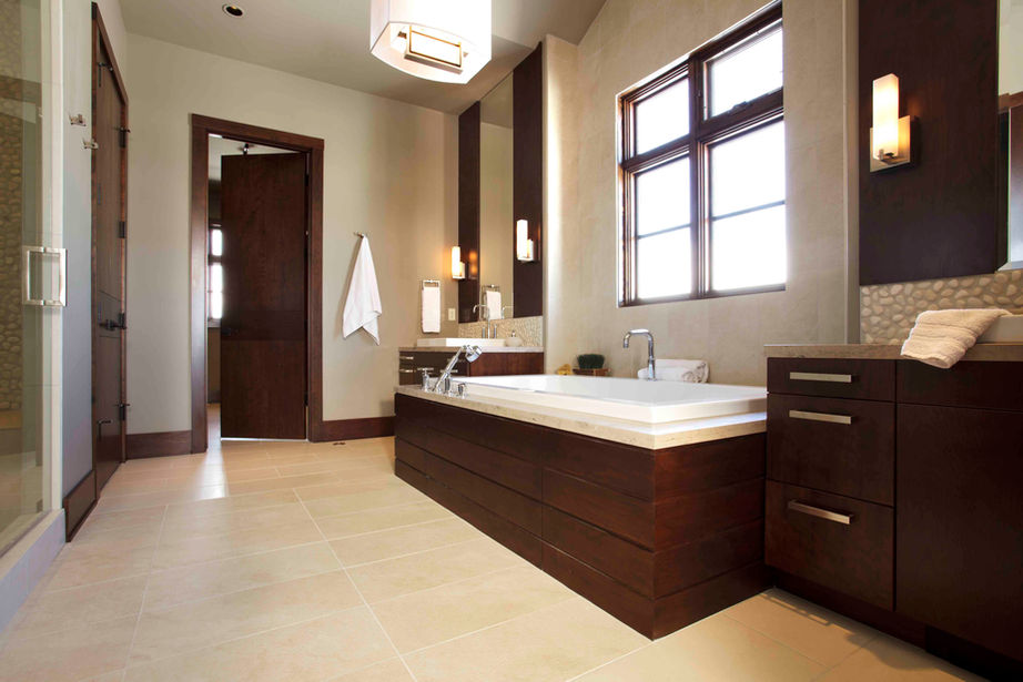 11 Coral View-Ensuite 1.jpg