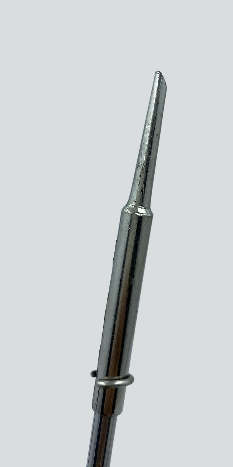Thumbnail: A tool with a heated tip for soldering electronic part