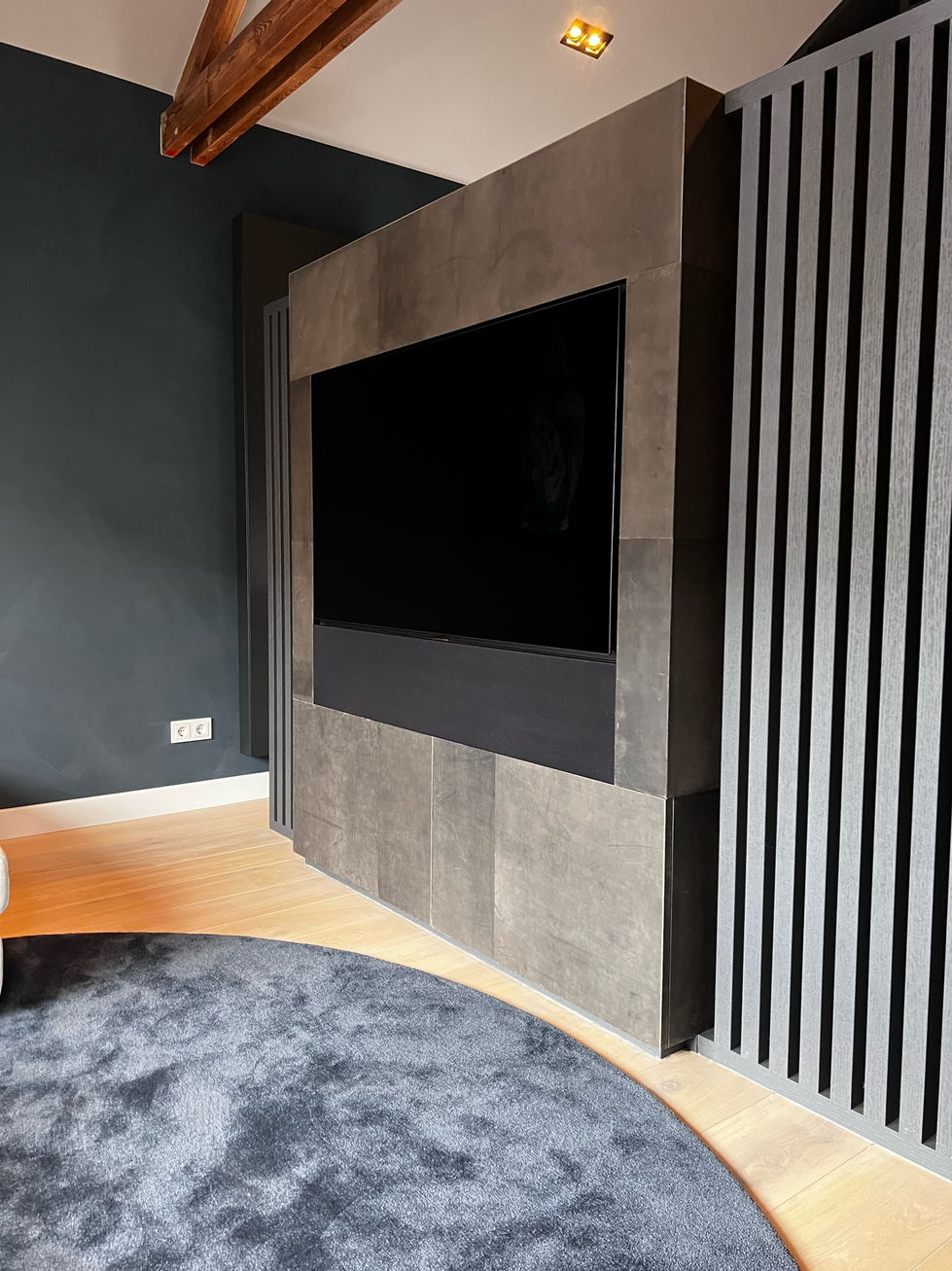 Tv meubel met leer omkleed