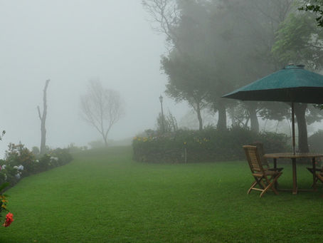 बादलों में घर