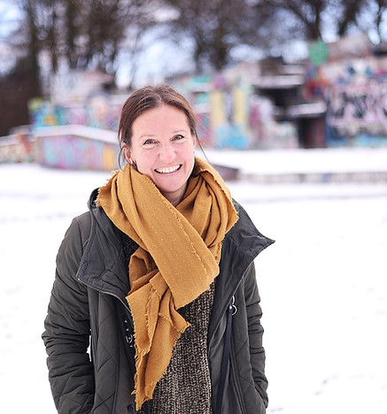 Hundetrainerin Nadine Landuris, Gründerin der Hundeschule bellobravo in München.