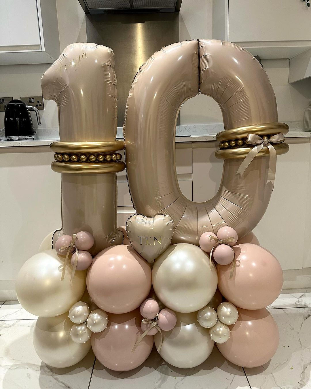 10th Girls Birthday Party Marquee Balloon Bouquet