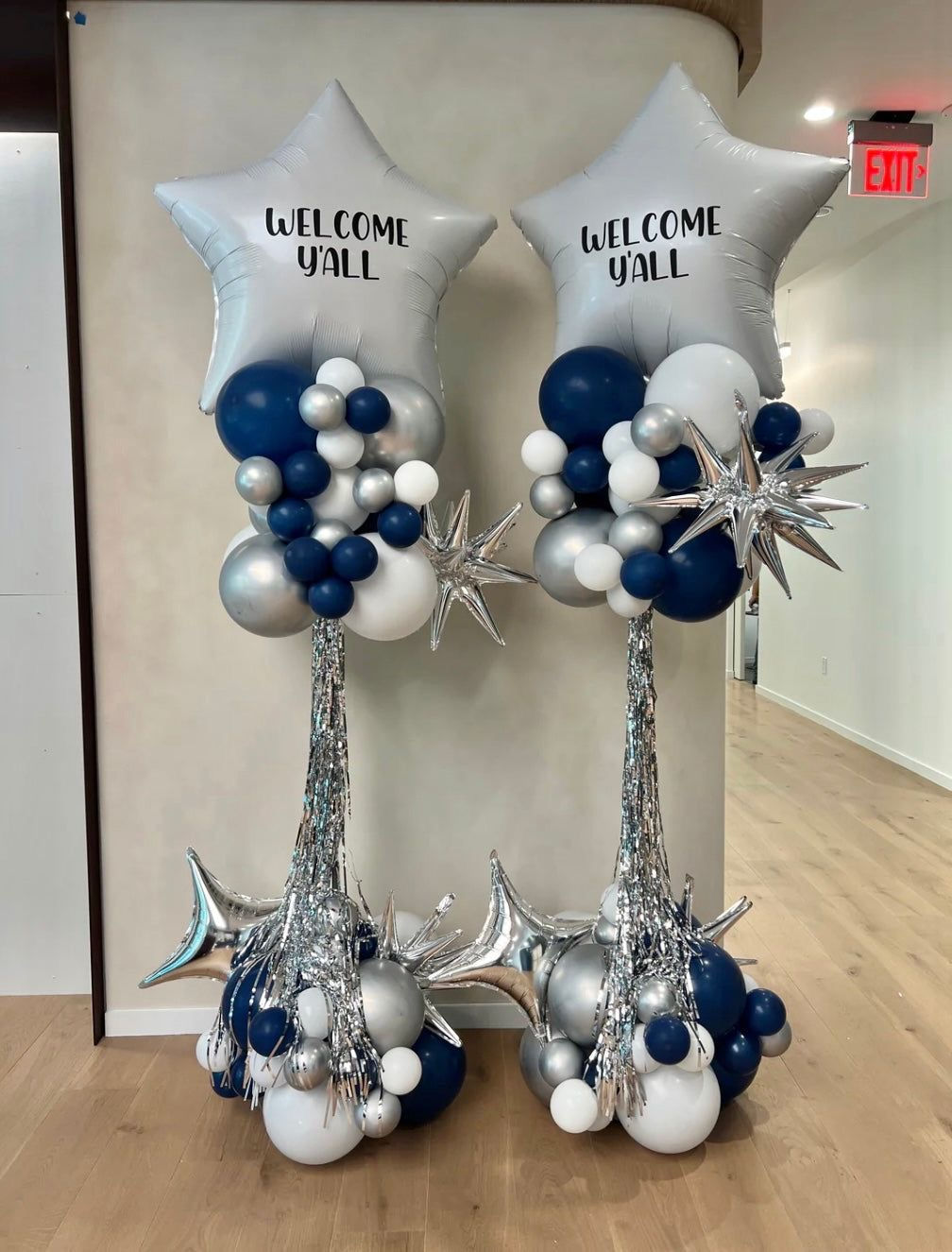Tassel shaped balloon column