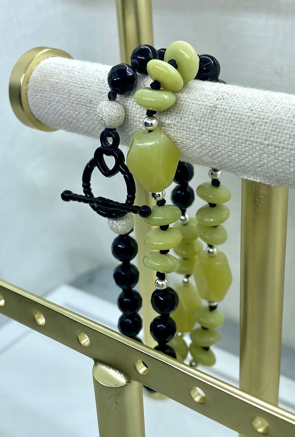 PT01 | $55 | Petite Necklace with Toggle Clasp | Size Regular