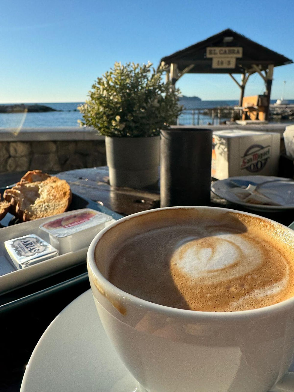 Morning Coffee aan het strand