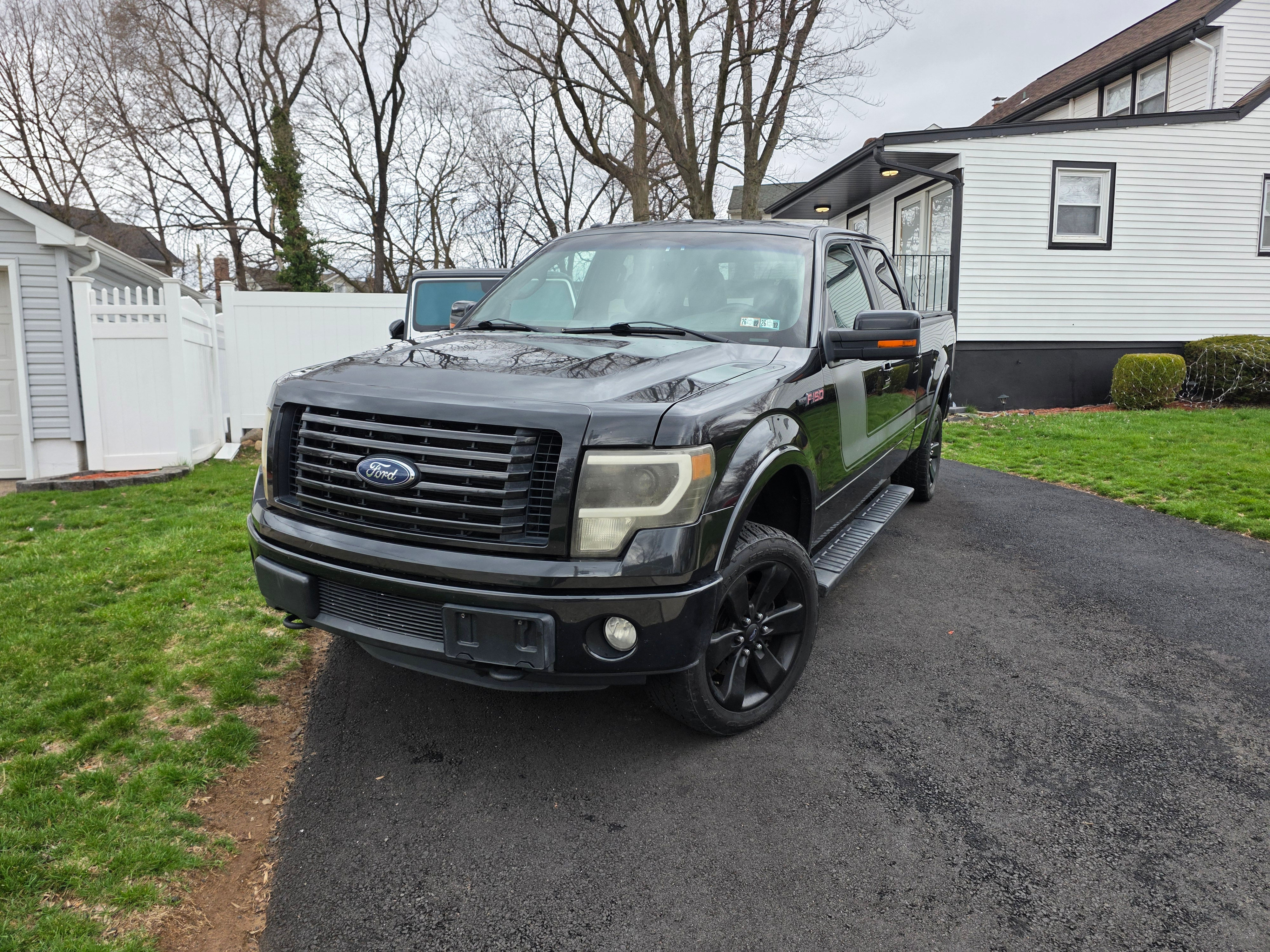 Ford f-150 2012