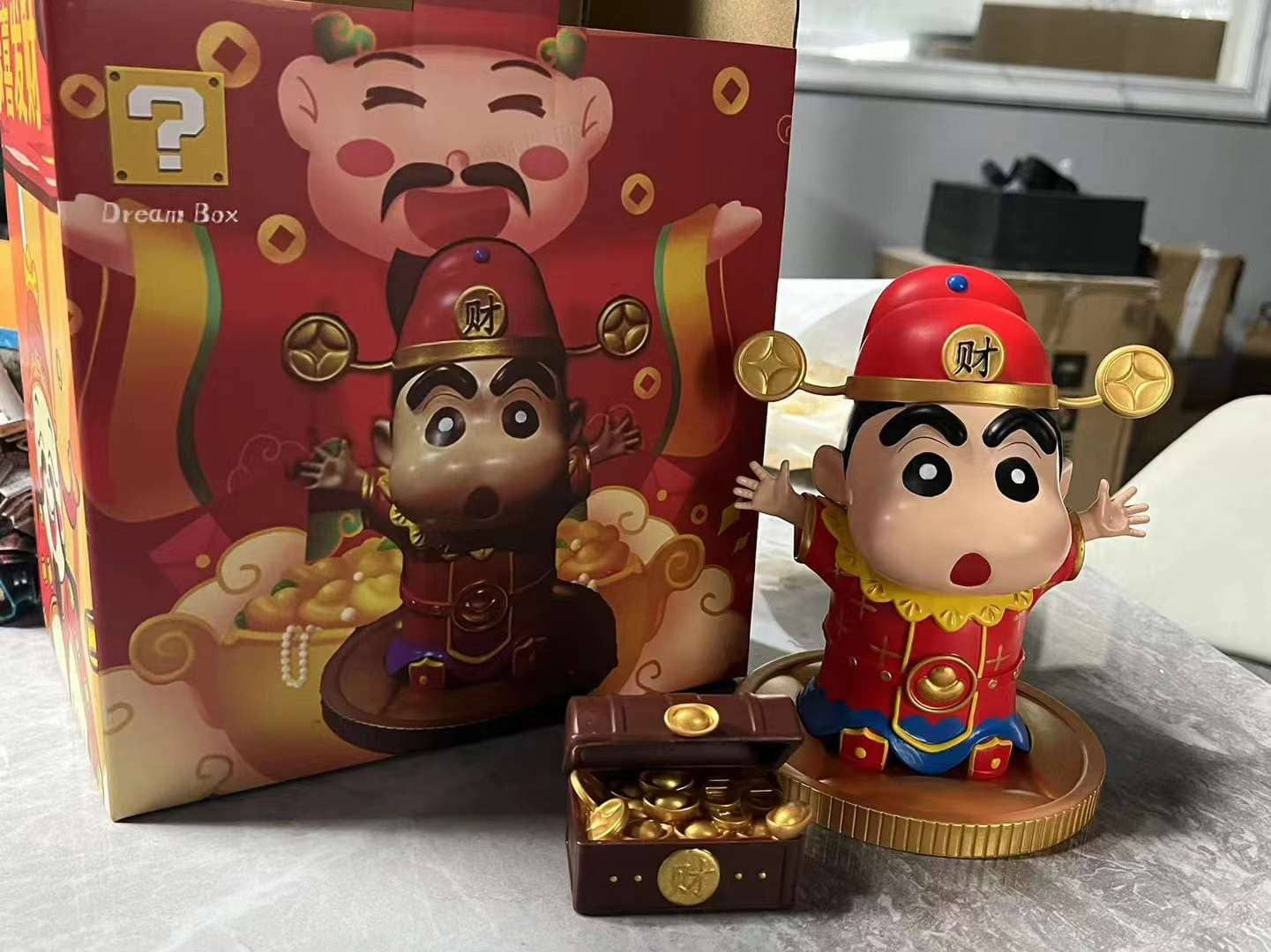 【PRE-ORDER】Dream Box Studio - Crayon Shin Chan - God of Wealth Shin Chan Resin
