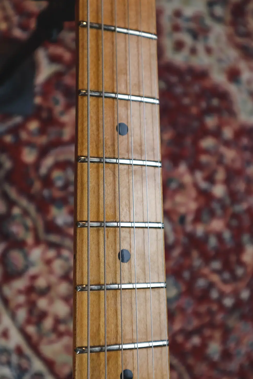 Thumbnail: Fender maple fingerboard fret detail