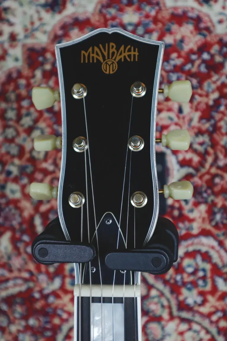 Thumbnail: Maybach Lester '54 Custom Black Velvet headstock front view