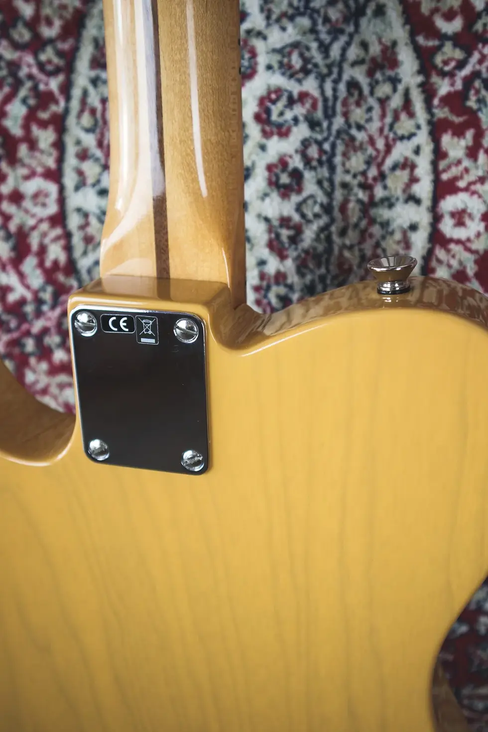 Thumbnail: Rear view of Fender Original '50s Telecaster showing ash body grain and neck plate