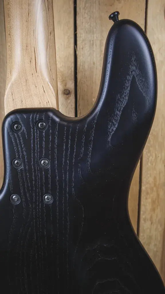 Thumbnail: Rear upper Body view of Sandberg California Dark Glass Bass
