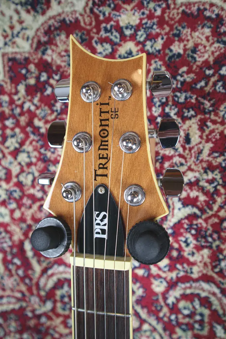 Thumbnail: Headstock front with PRS SE Tremonti branding