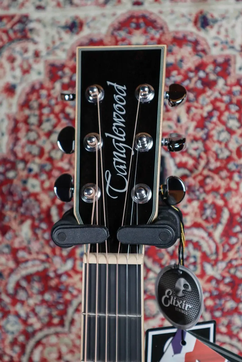 Thumbnail: Tanglewood Winterleaf TW5CEBS headstock