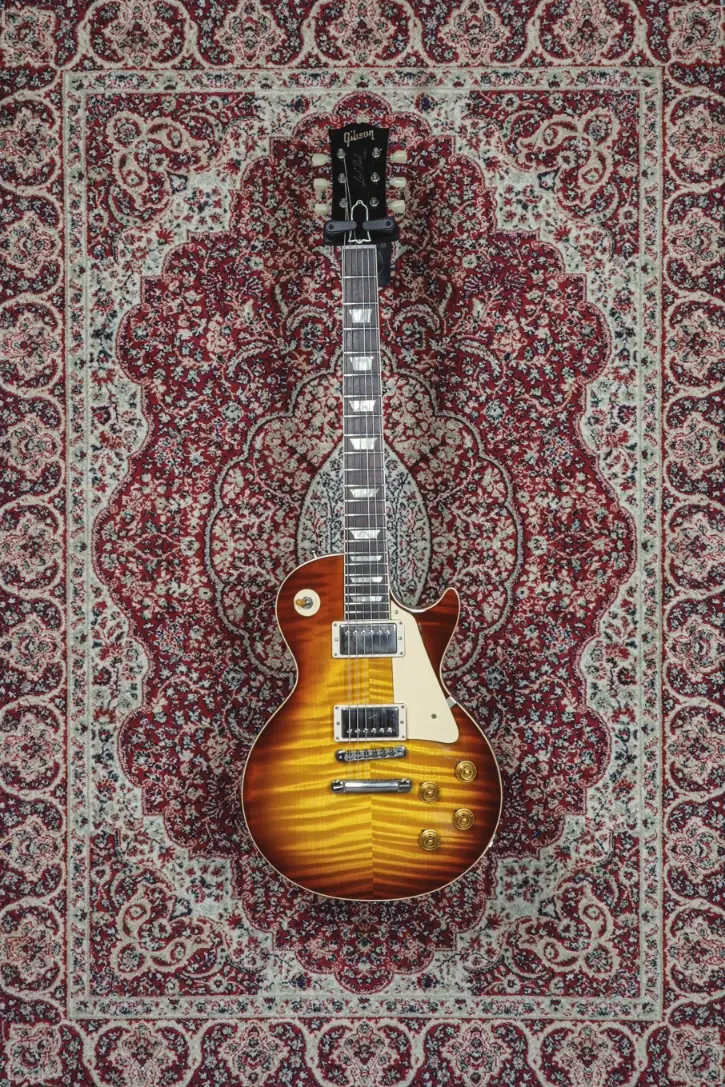 Gibson Custom Shop 1959 Les Paul Standard Reissue R9 VOS Ice Tea Burst full front view