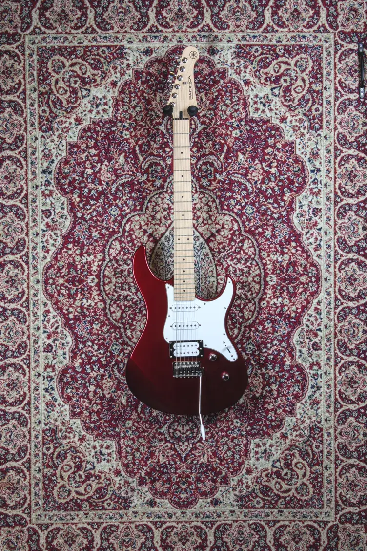 Front body shot of Yamaha Pacifica 112VM showing HSS pickup layout