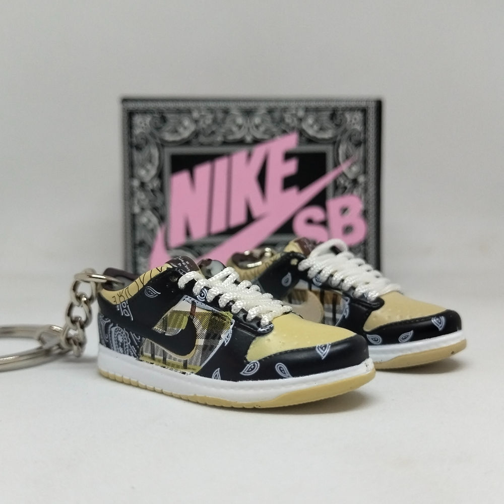 Dunk Low Travis Scott