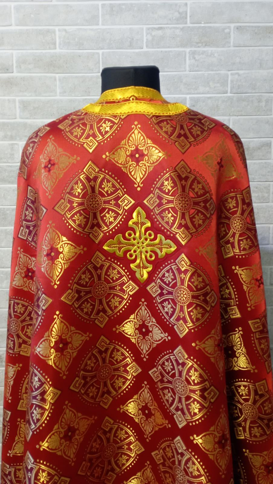 Thumbnail: Vestment in brocade - Vestment set in brocade - Liturgical clothes for priest