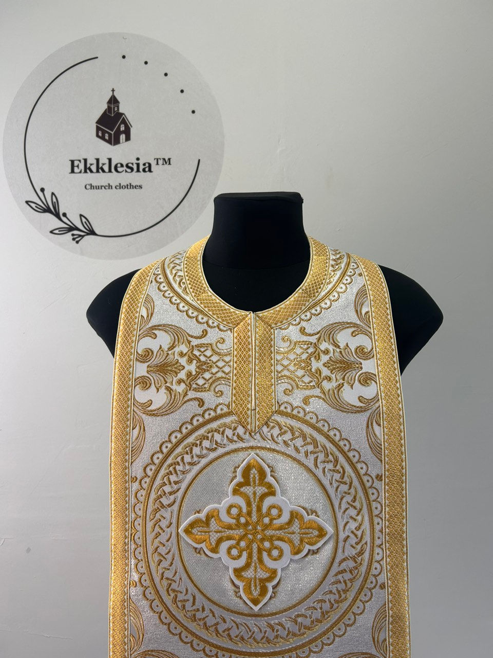 Thumbnail: Priest's stole and cuffs - Communion set in brocade - Orthodox priest set