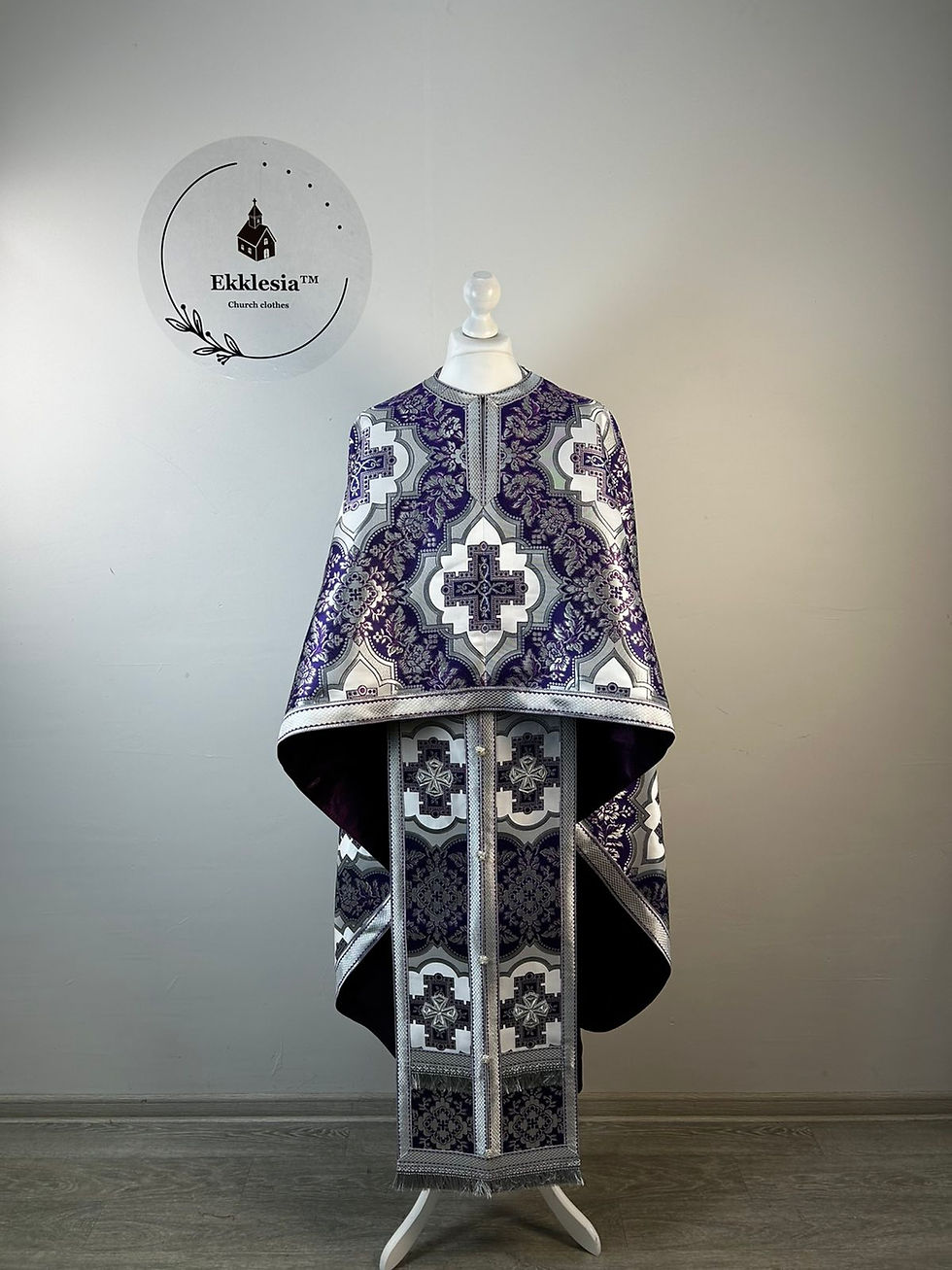 Thumbnail: Gold priest vestment - Liturgical vestment on brocade - Church garment