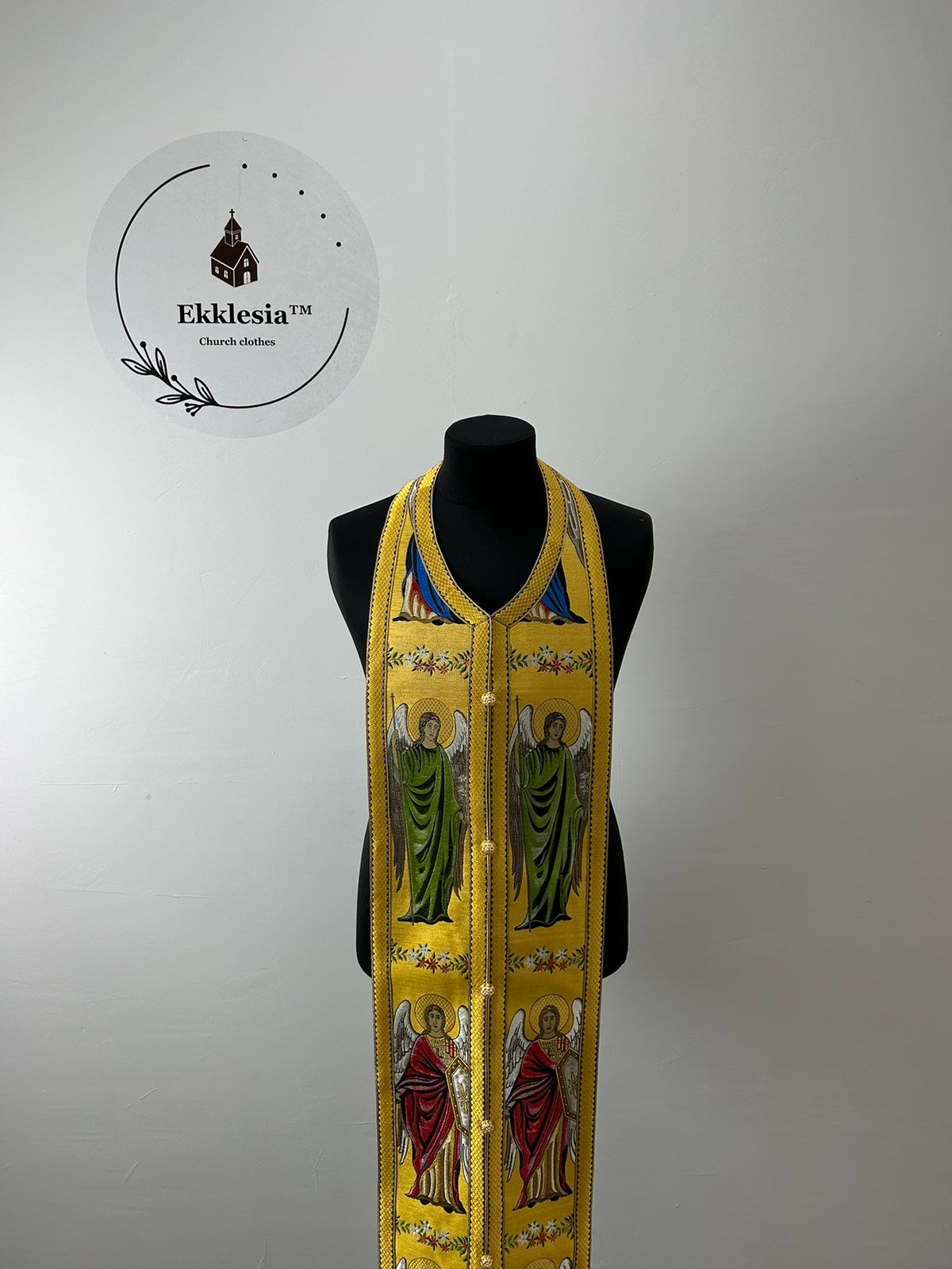 Communion set in angels brocade - Stole and cuffs - Priest's set with angels