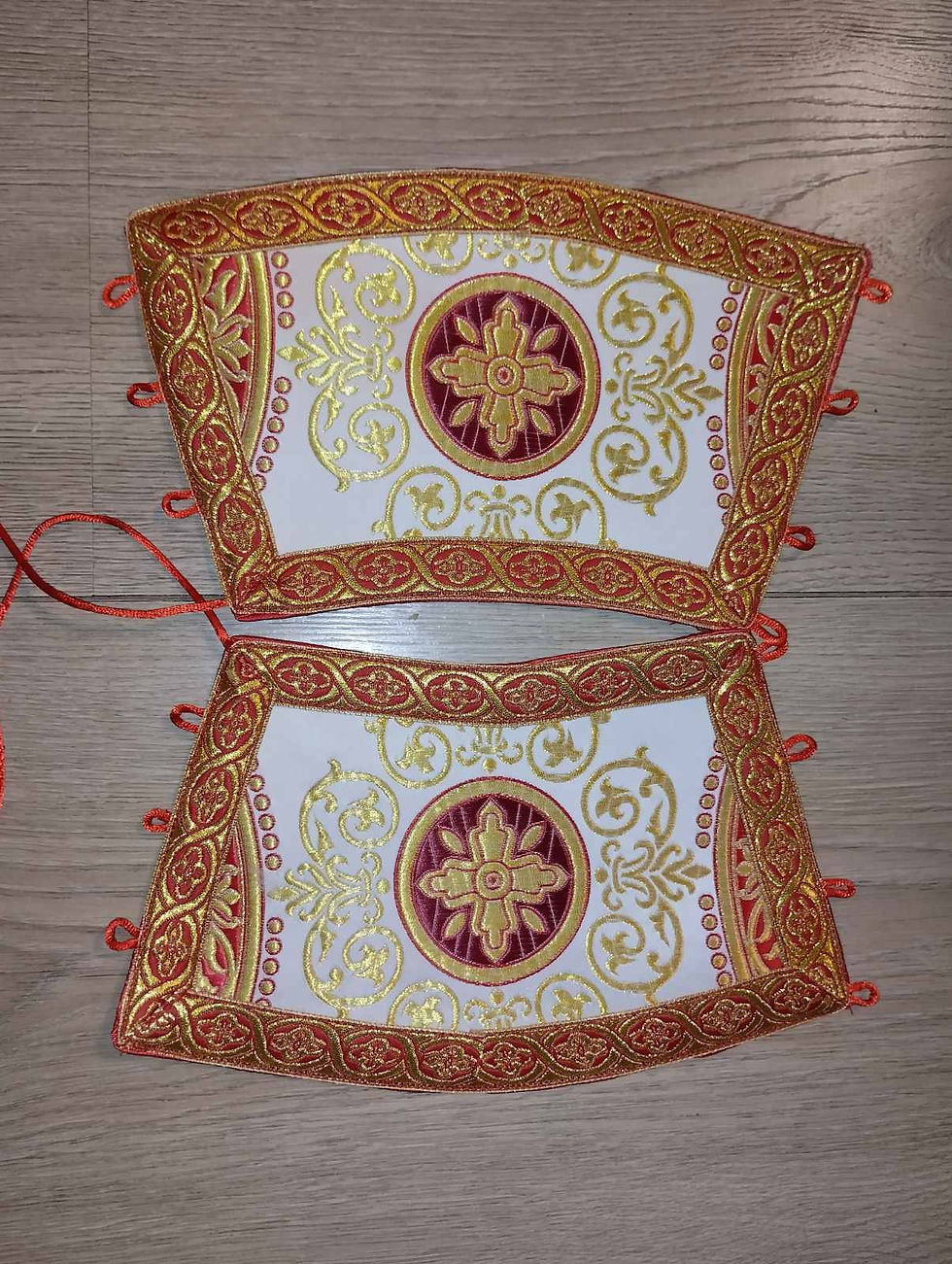 Thumbnail: Set of stole and cuffs in Greek-Catholic style  - Priest's communion set