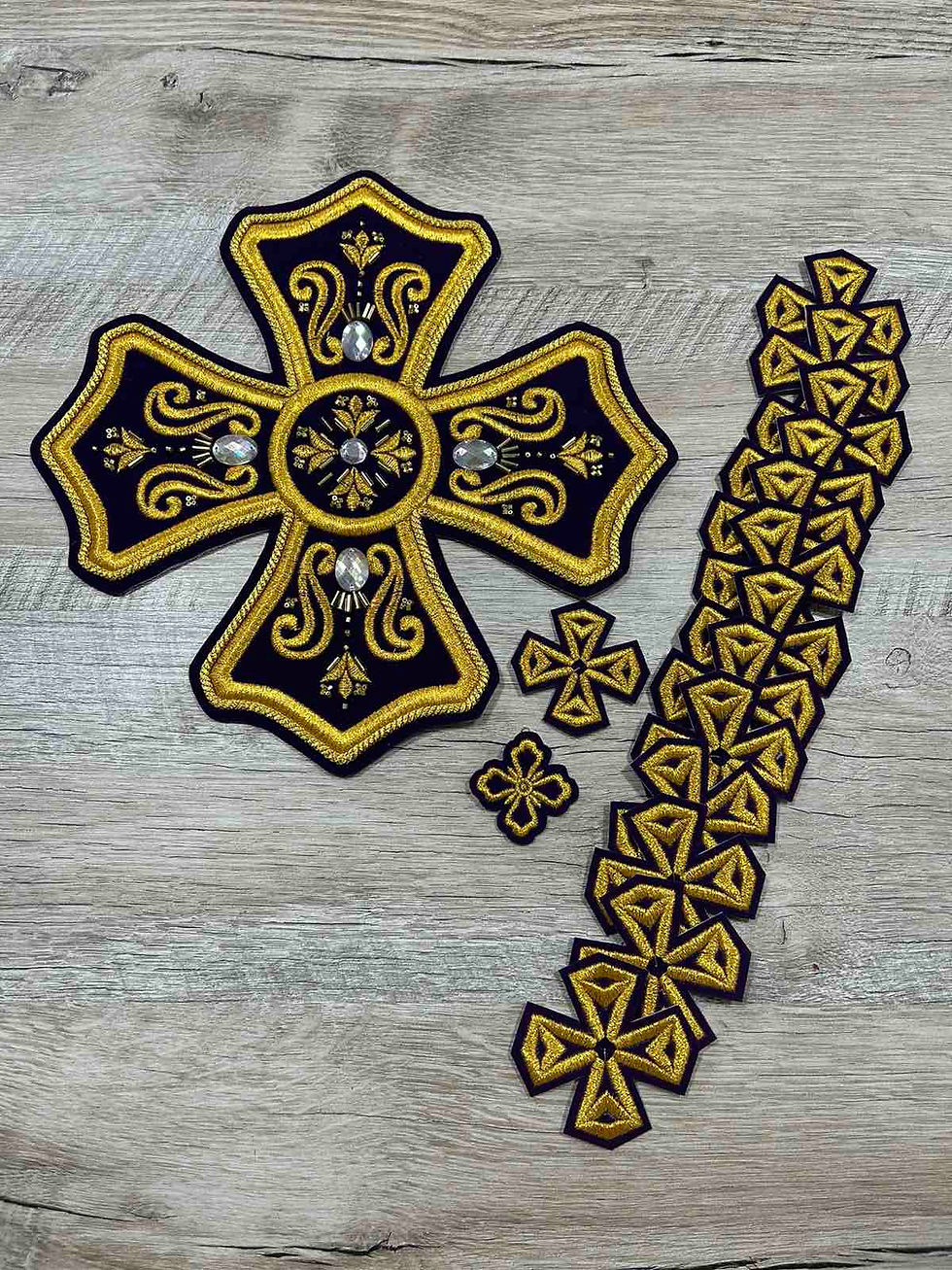 Thumbnail: Set of 16 embroidered crosses for priest vestment - Patch crosses applique