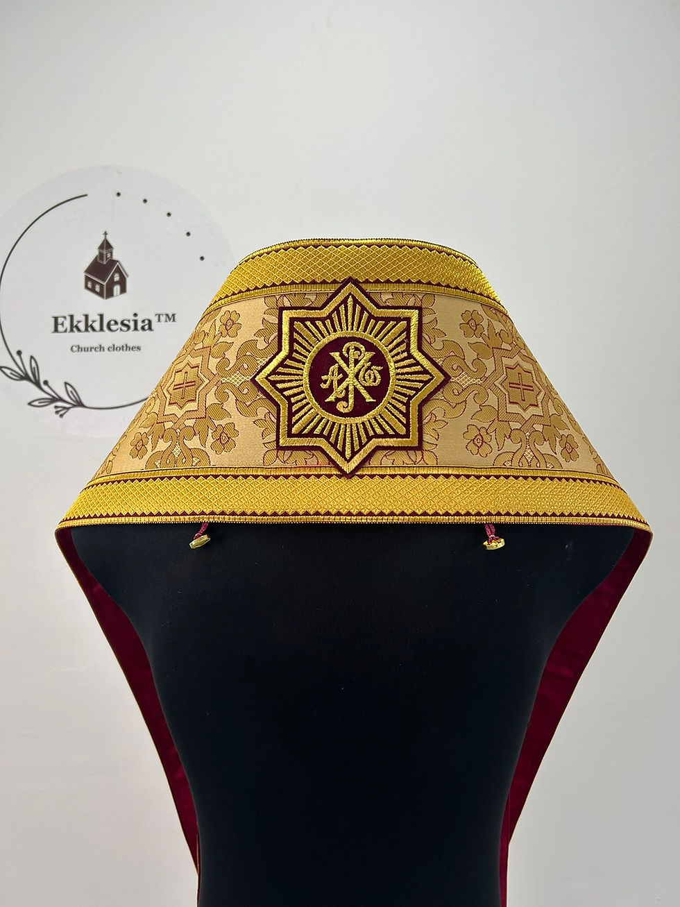 Thumbnail: Bishop's Communion set in nonmetallic brocade - Bishop Stole and cuffs in brocad