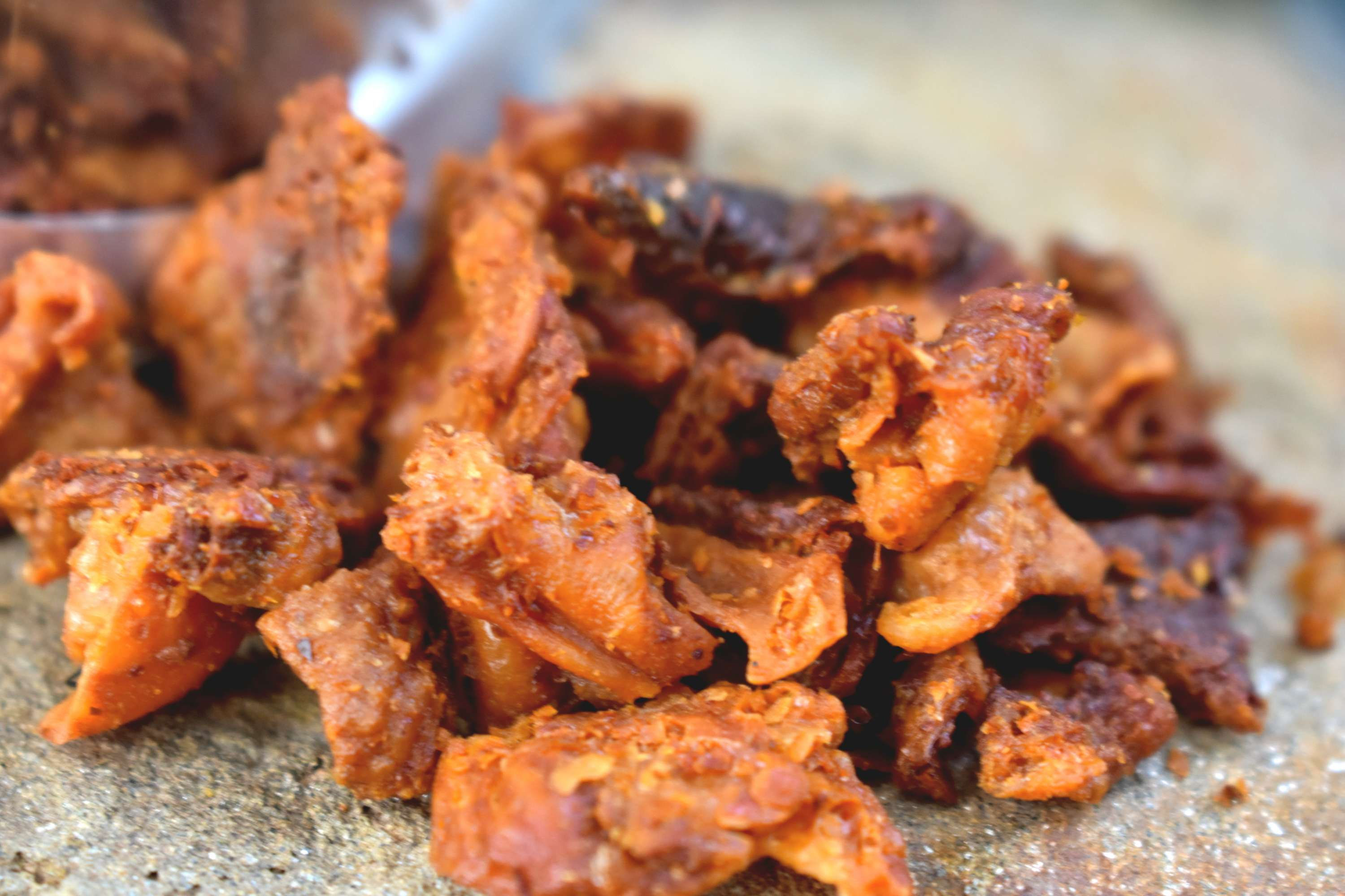 Clucking Bark Crumbles