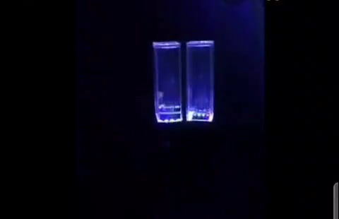 Miniatura: ALTAVOCES DE LUZ PARA FUENTE DE MUSICA