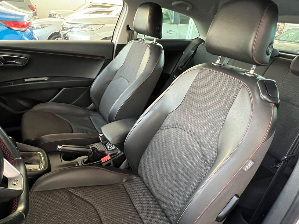 Miniatura: Seat Leon Fr 2016