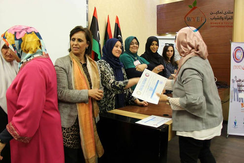 دورة تدريبية حول تعزيز صحة المراهقين وكيفية التعامل مع احتياجاتهم.