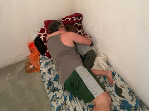 עאלק "עם כלביא". למי יש כוח להיות לביא כל כך הרבה זמן